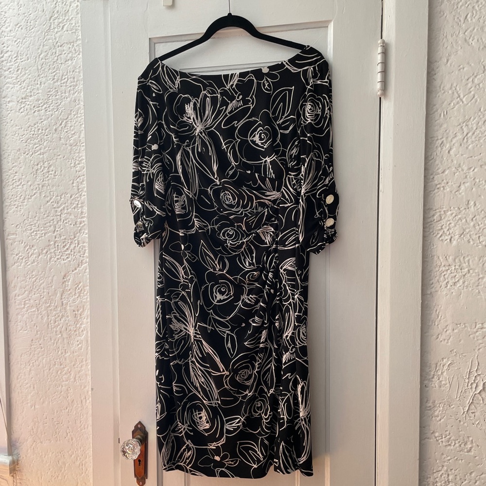 Karl Langerfeld size 16 dress with stylish ruching at waist in one side